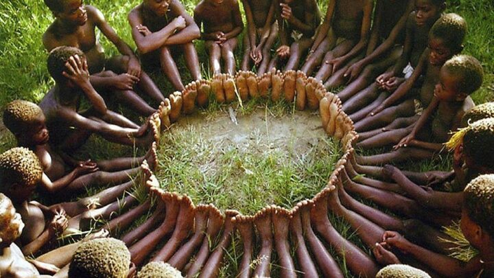 Ubuntu: Opposer le solidarisme africain à l’individualisme