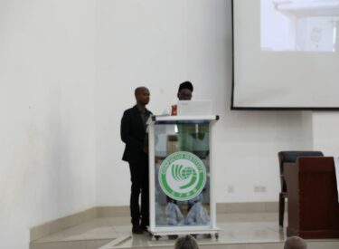 713ac08c-4821-4bc4-b25d-19960a7a6439